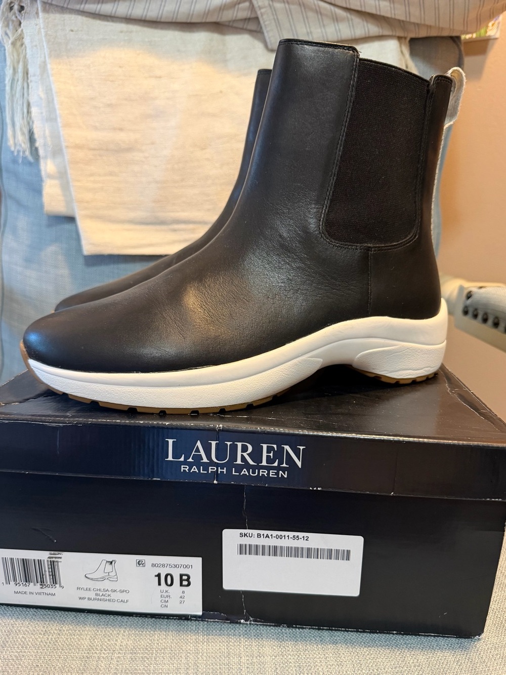 Lauren Ralph Lauren Black Leather Rylee Chelsea Ankle Boots Sz. 10